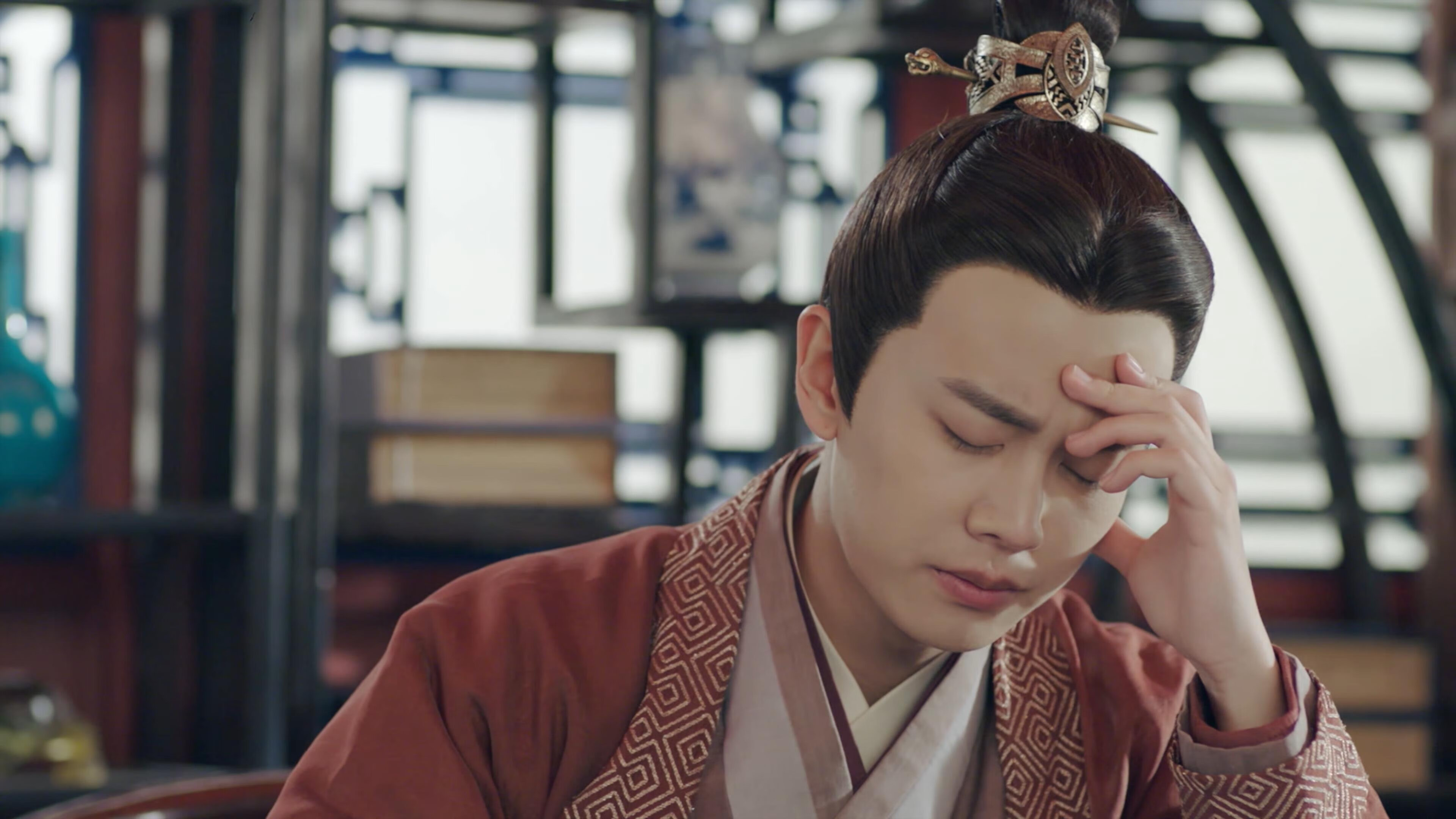 勒沃库森客场惊险逆转,拿下宝贵三分,勒沃库森精选球员