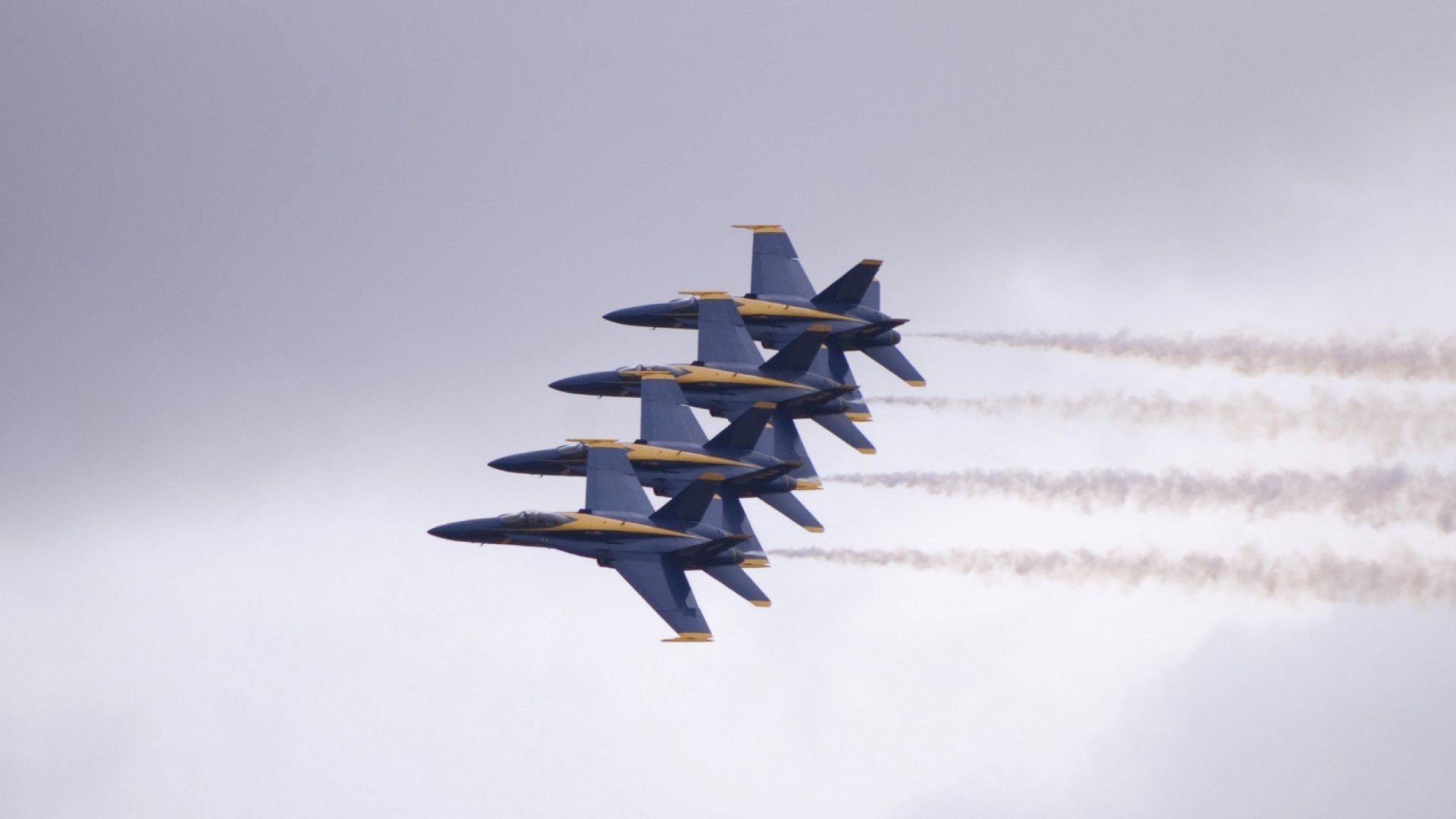 九游网页版官网-攀岩体验课走进社区拓展亲子运动项目，攀岩户外活动