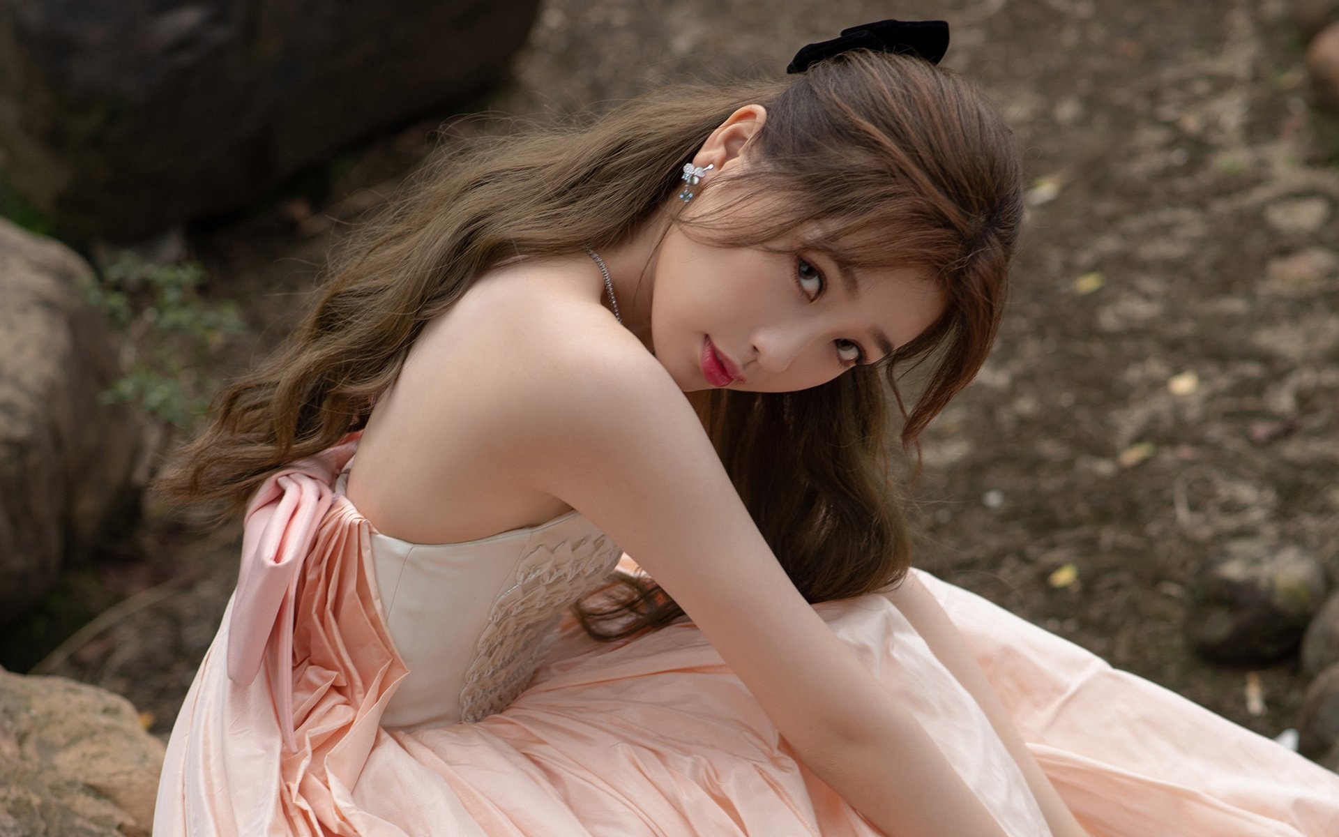 JIU YOU GAME-莫伊：作为全黑队前锋中的核心力量，他的表现让对手无法抵挡，莫伊兹简历