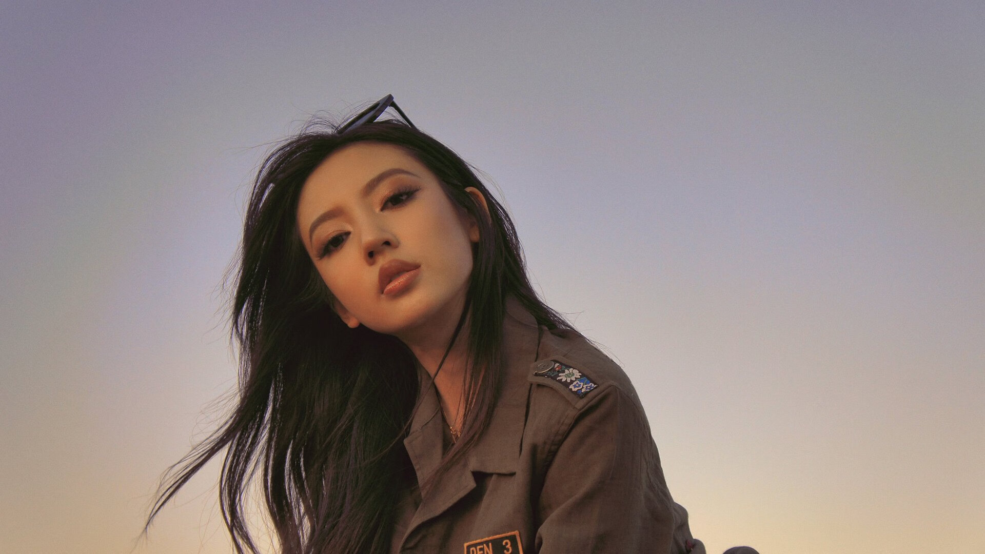 跳水初赛吉尔吉斯斯坦年轻选手崭露头角，吉尔吉斯斯坦运动员